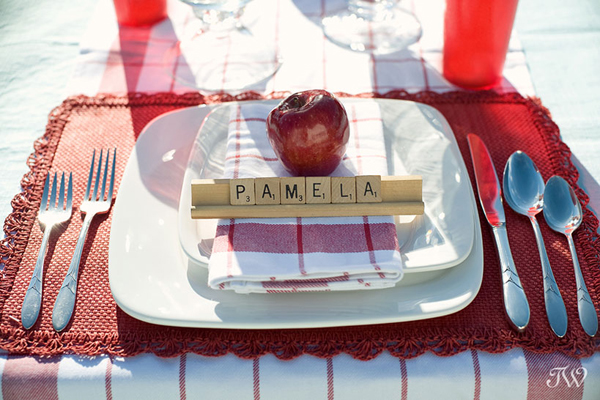 Quirky Wedding Theme - scrabble-place-setting-wedding