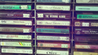 Drinks Reception Music Playlist: Cute Indie Romance Stuff!