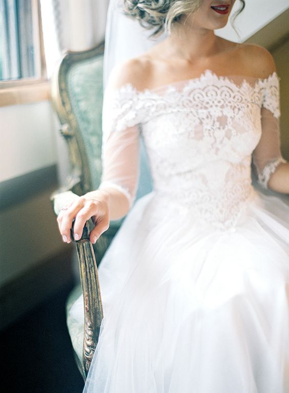 Off-shoulder wedding dress style