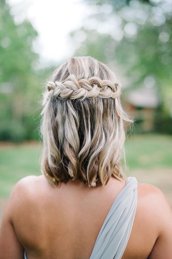 30 Bridesmaid Hairstyles for Every Type of Wedding