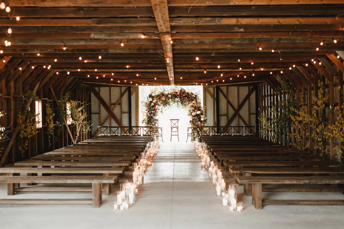lights for your Barn Wedding